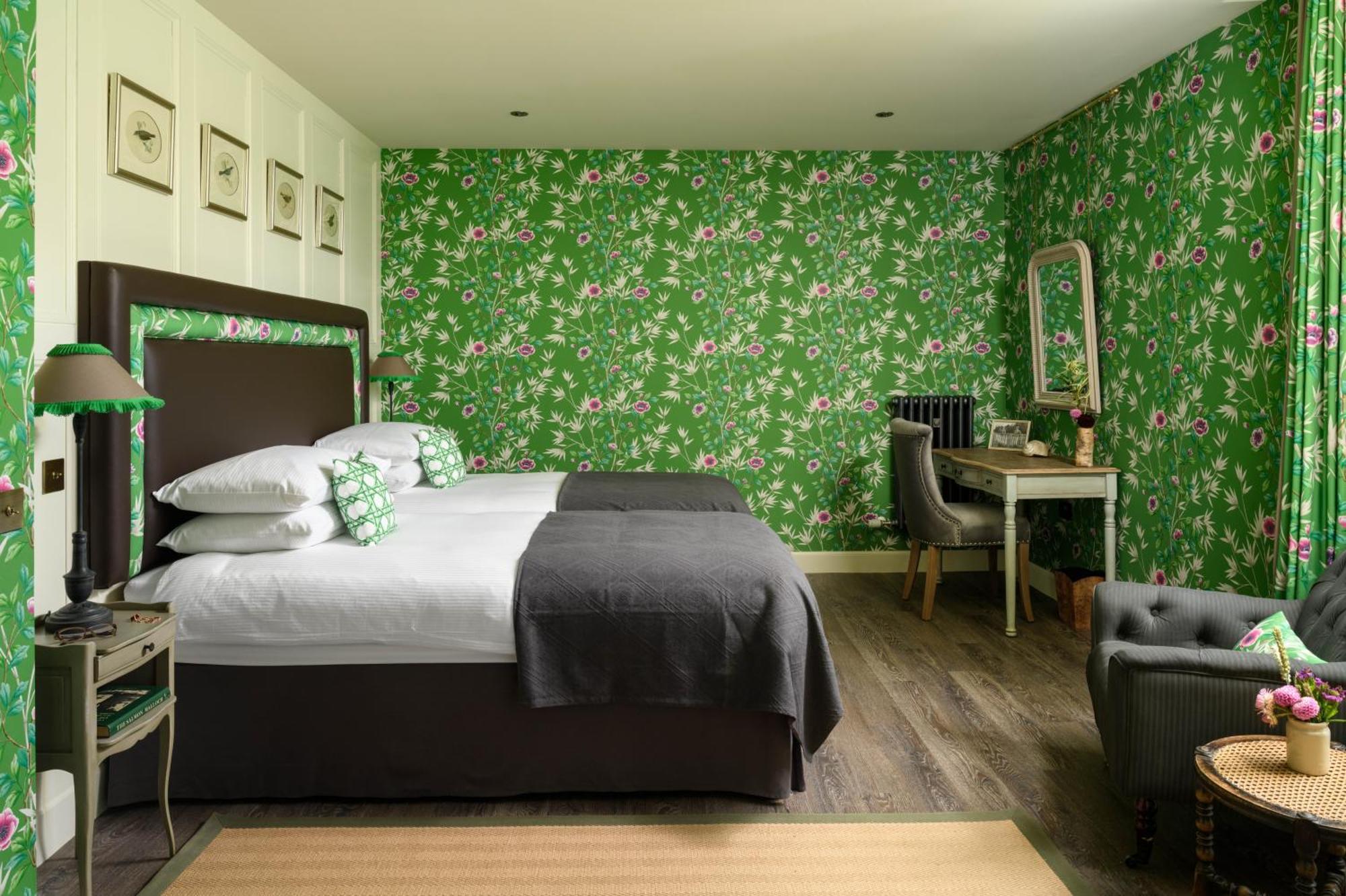 Meikleour Arms Hotel & Restaurant Экстерьер фото