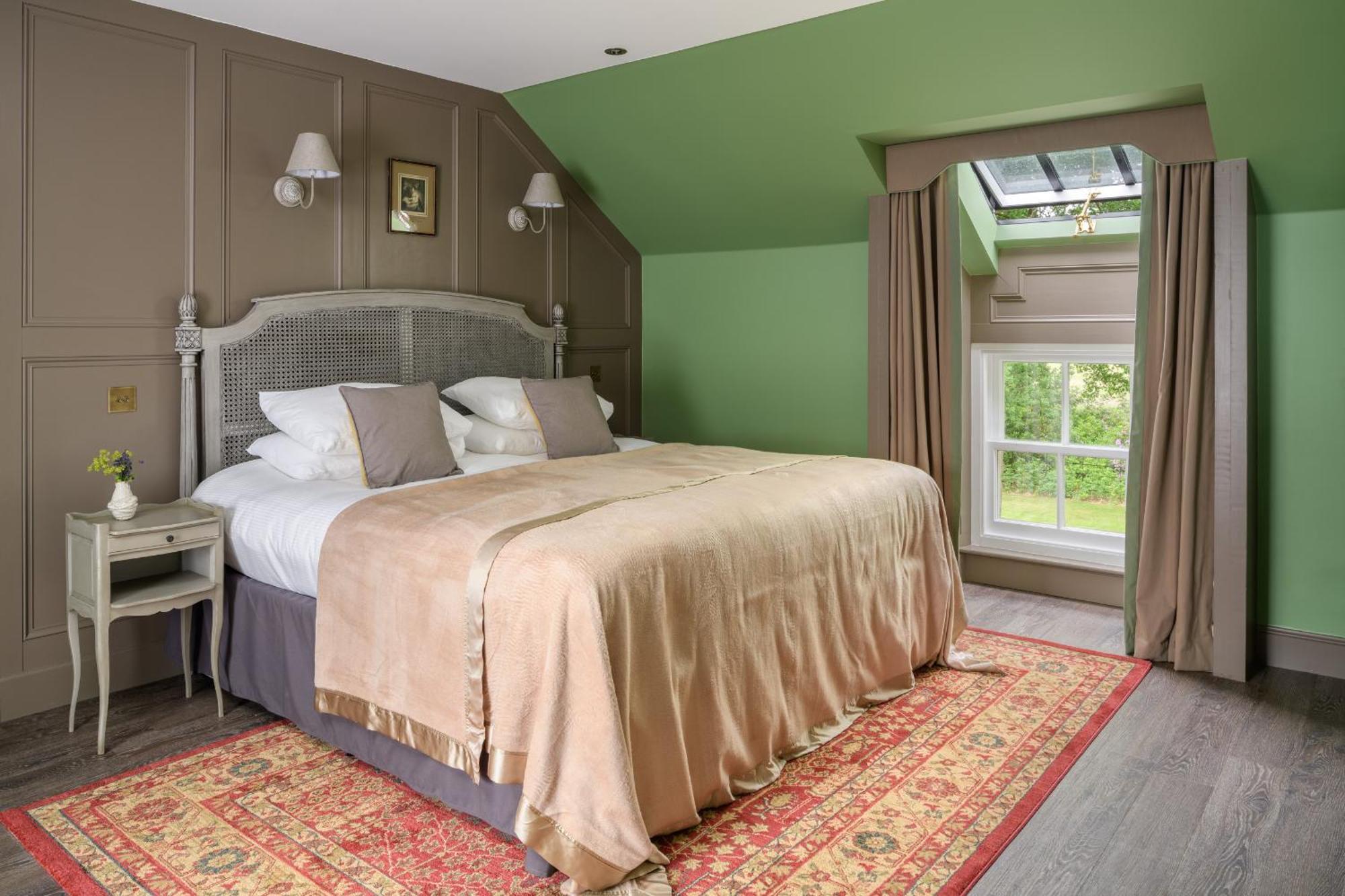 Meikleour Arms Hotel & Restaurant Экстерьер фото