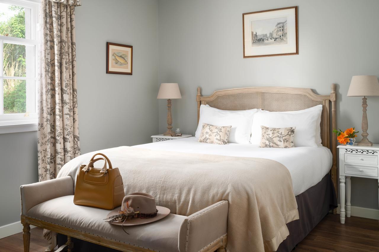 Meikleour Arms Hotel & Restaurant Экстерьер фото